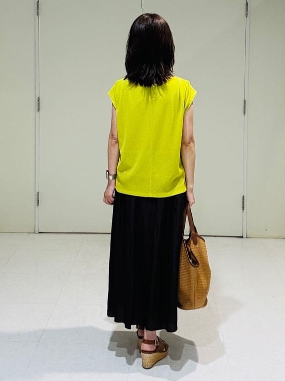 makiさんの「UNTITLED｜【ジャージ素材】インナードッキングシアーカットソー」を使ったコーディネート