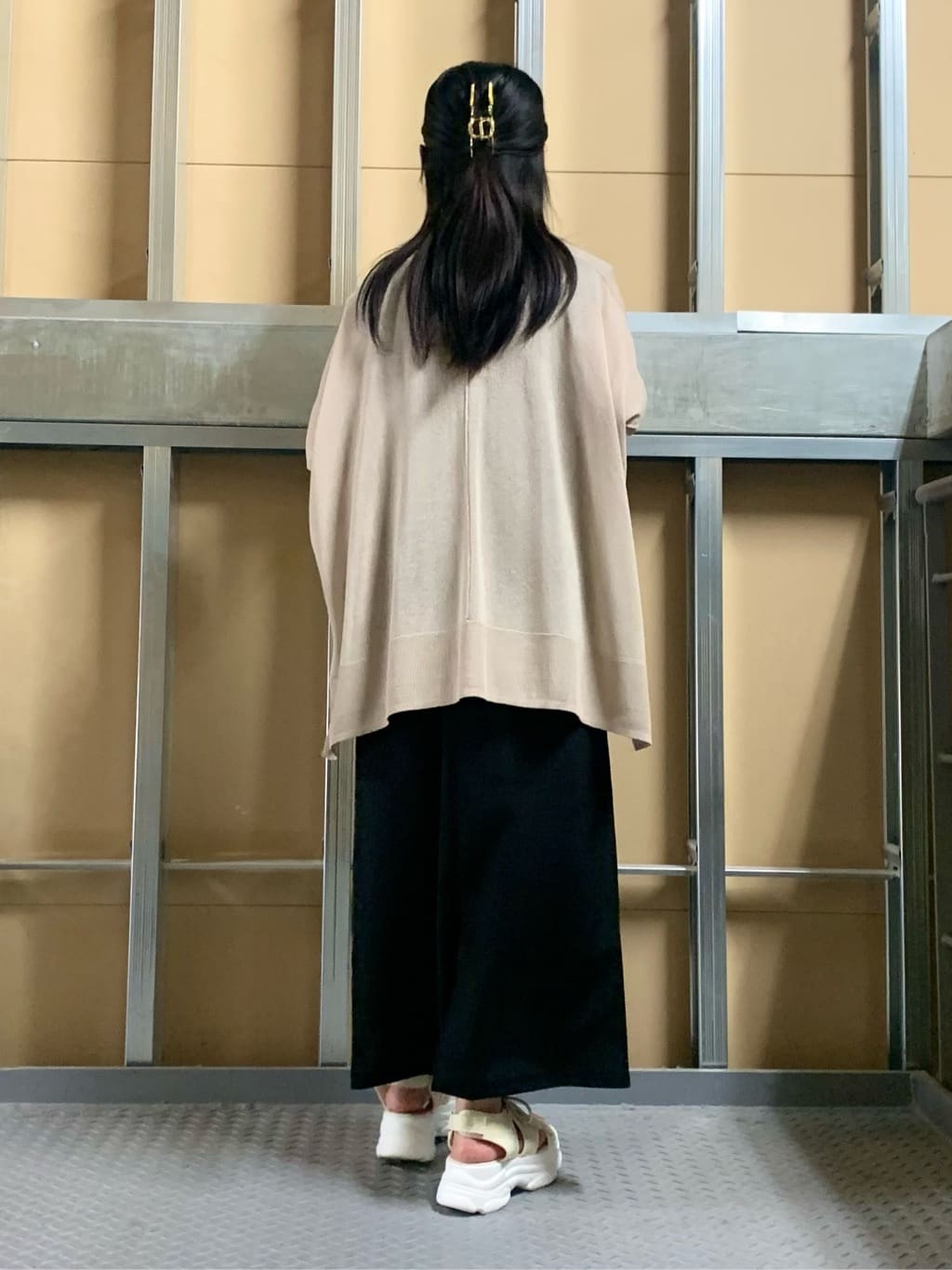 sahoさんの「THE SHOP TK｜◆ポンチョカーディガン【洗える/体型カバー】」を使ったコーディネート