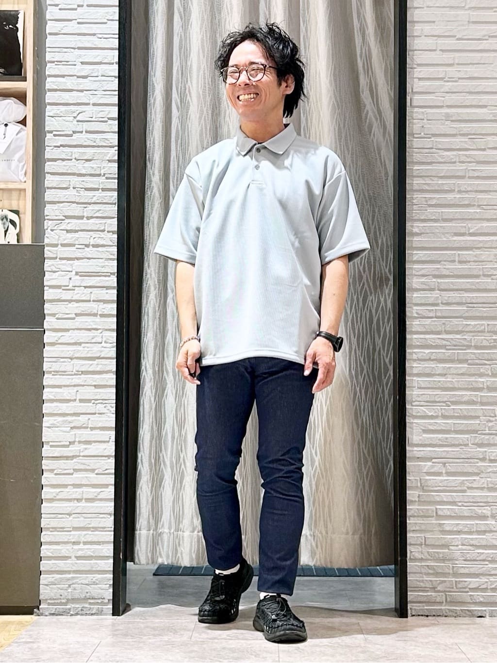 KENJI Iさんの「THE SHOP TK｜ドライタッチカノコポロシャツ 洗濯機OK」を使ったコーディネート
