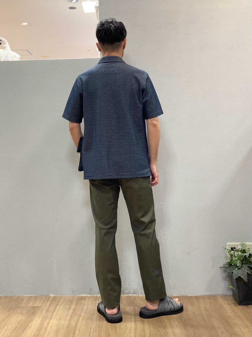 シュンさんの「TAKEO KIKUCHI｜【抗菌防臭／9色5サイズ展開】ハニカムメランジ ポロシャツ」を使ったコーディネート