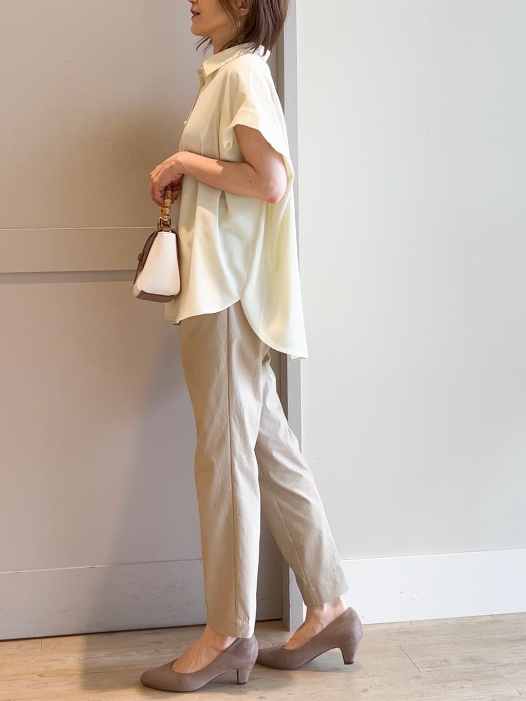 yamakoさんの「grove｜キレイも動きやすさも　美脚見えハイパーストレッチパンツ」を使ったコーディネート