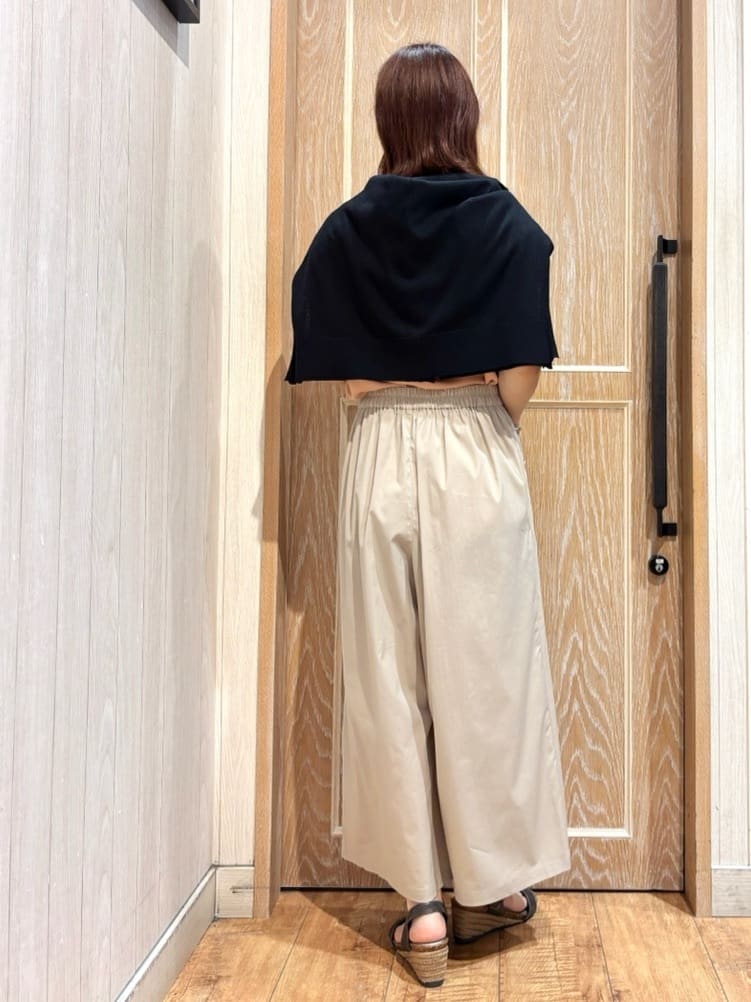 meiさんの「SHOO･LA･RUE｜【ひんやり/UV】キレイもすっきりも叶える マリン風ガウチョパンツ」を使ったコーディネート