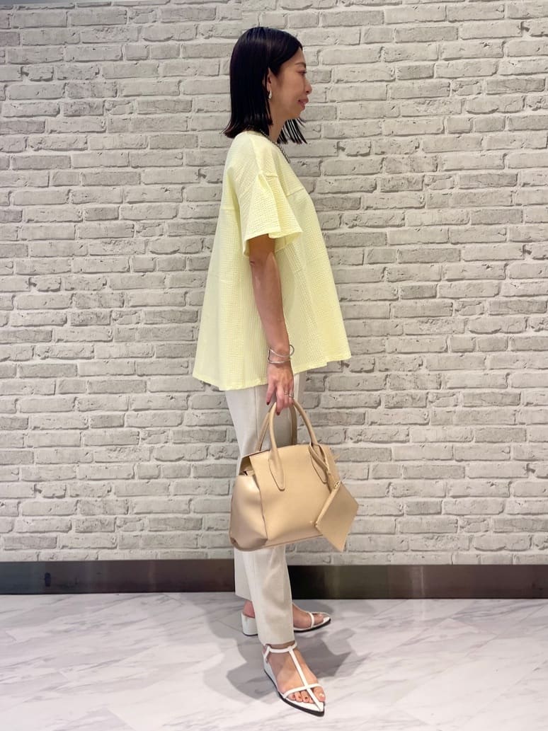 Mikoさんの「INDIVI｜◆【洗える／体型カバー】凹凸素材フレアデザイントップス」を使ったコーディネート