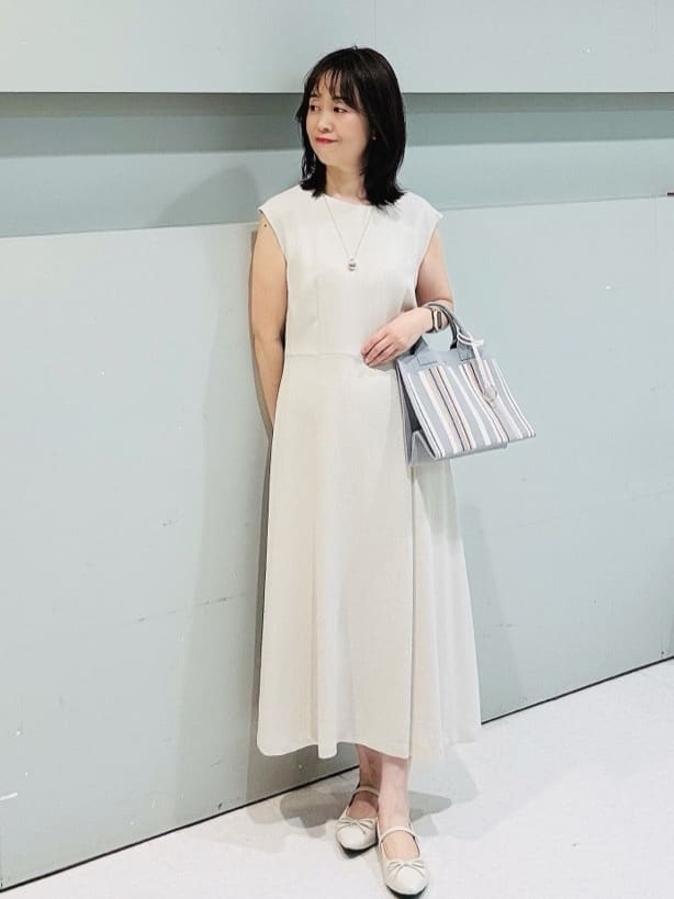 makiさんの「UNTITLED｜【手洗い可】マルチストライプニットバッグ」を使ったコーディネート