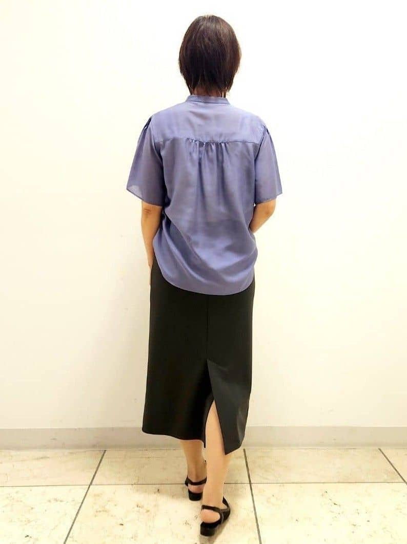 mayumayuさんの「Reflect｜【選べる5色◎／マシンウォッシュ可】シャーリングデザインブラウス」を使ったコーディネート