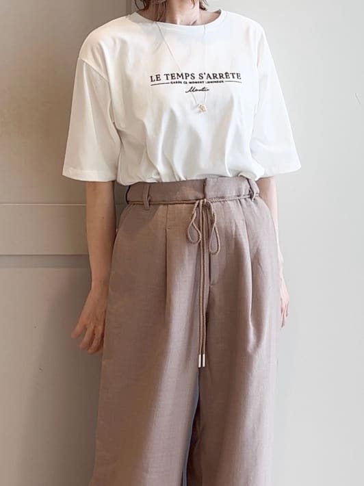 yamakoさんの「grove｜ロープベルトで差がつく 洗練リラックスパンツ」を使ったコーディネート