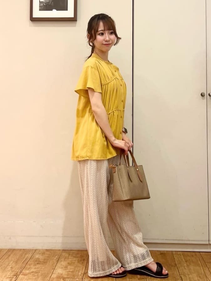 AIRIさんの「SHOO･LA･RUE｜【S-LL】クロシェ風レースイージーワイドパンツ」を使ったコーディネート