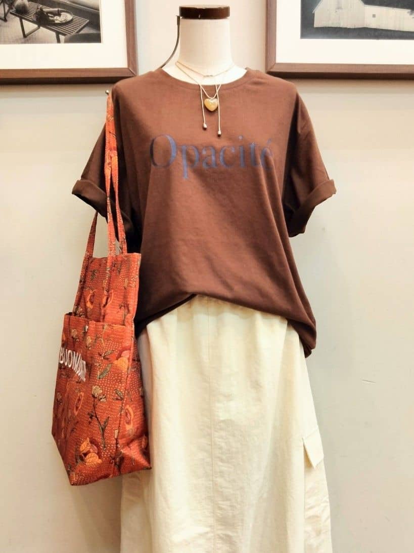 うっちーさんの「SHOO･LA･RUE｜【S-LL/ひんやり/UV】選べる6柄でそれぞれ欲しくなる プリントTシャツ」を使ったコーディネート