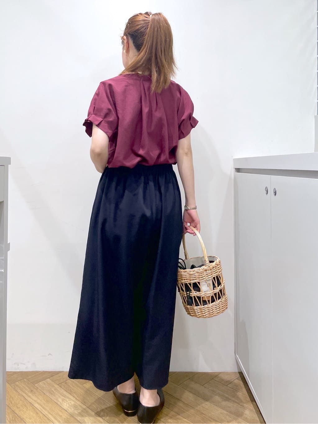 Junさんの「index｜《7色展開／XS-LLサイズ》タックスリーブスキッパーブラウス【洗濯機洗い可／吸水速乾／抗ピル／防シ」を使ったコーディネート