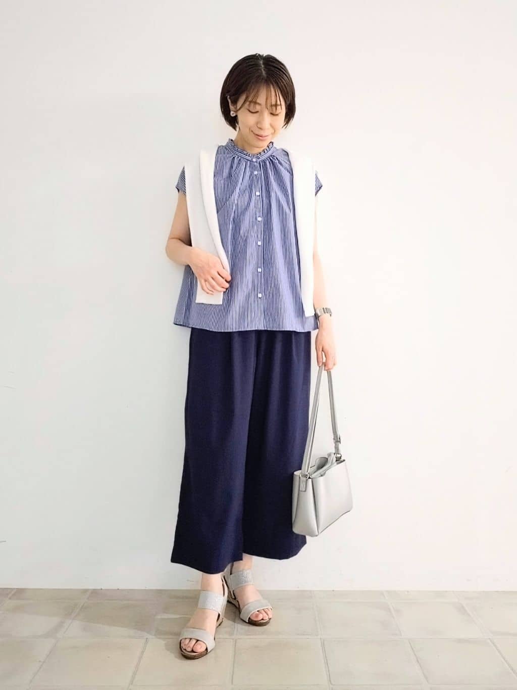 miomioさんの「SHOO･LA･RUE｜【着丈選べる】触れる度ひんやり ゆるきれい イージーワイドパンツ」を使ったコーディネート