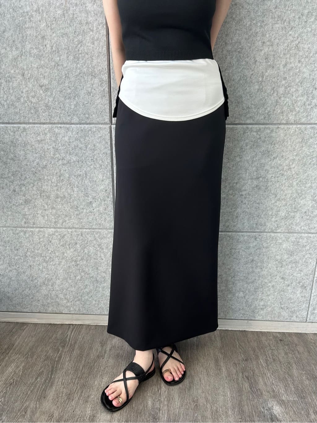 honoka Aさんの「CODE A｜design knit tank」を使ったコーディネート