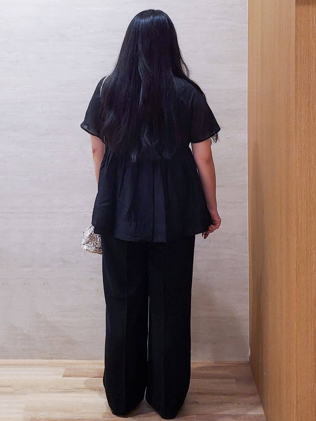 ちぃさんの「OPAQUE.CLIP｜麻混シアーペプラムブラウス【洗濯機洗い可】」を使ったコーディネート