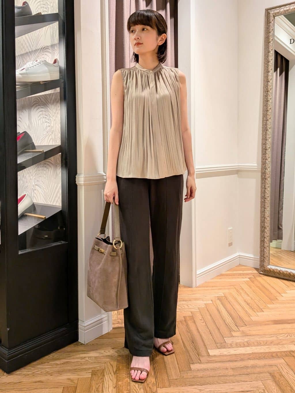 saoriさんの「DRESSTERIOR｜」を使ったコーディネート