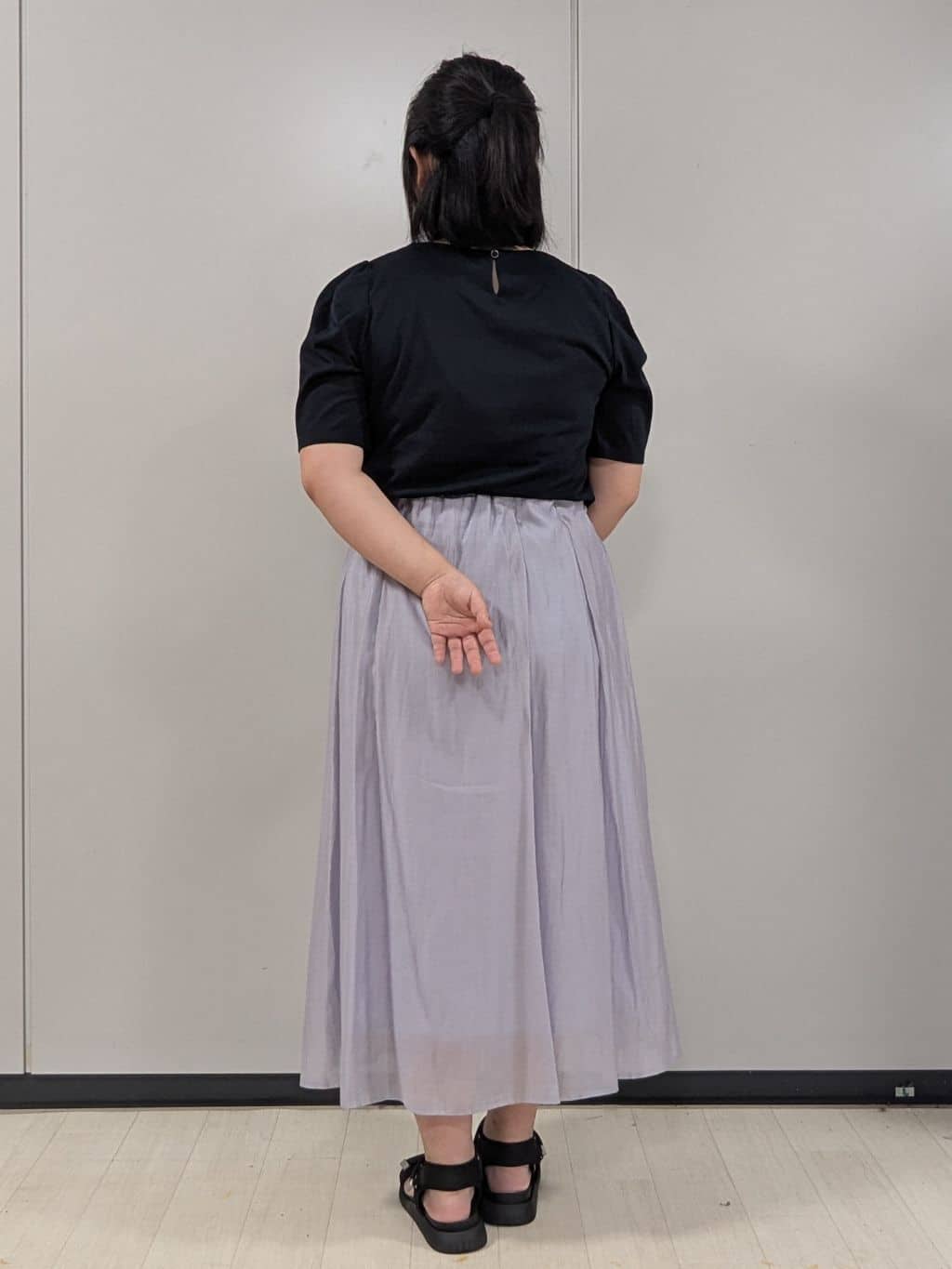 Nonさんの「index｜《7色展開／XS-LLサイズ》多機能タックスリーブトップス【汗ジミ防止／吸水速乾／接触冷感／UVケア」を使ったコーディネート
