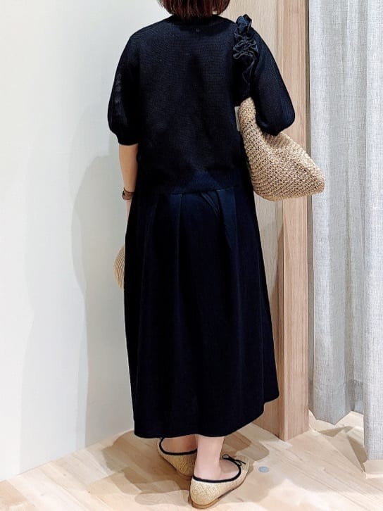 MIYUさんの「grove｜最終お値下げ！！【人間工学】つつまれフィットバレエシューズ （抗菌防臭加工裏地使用）」を使ったコーディネート