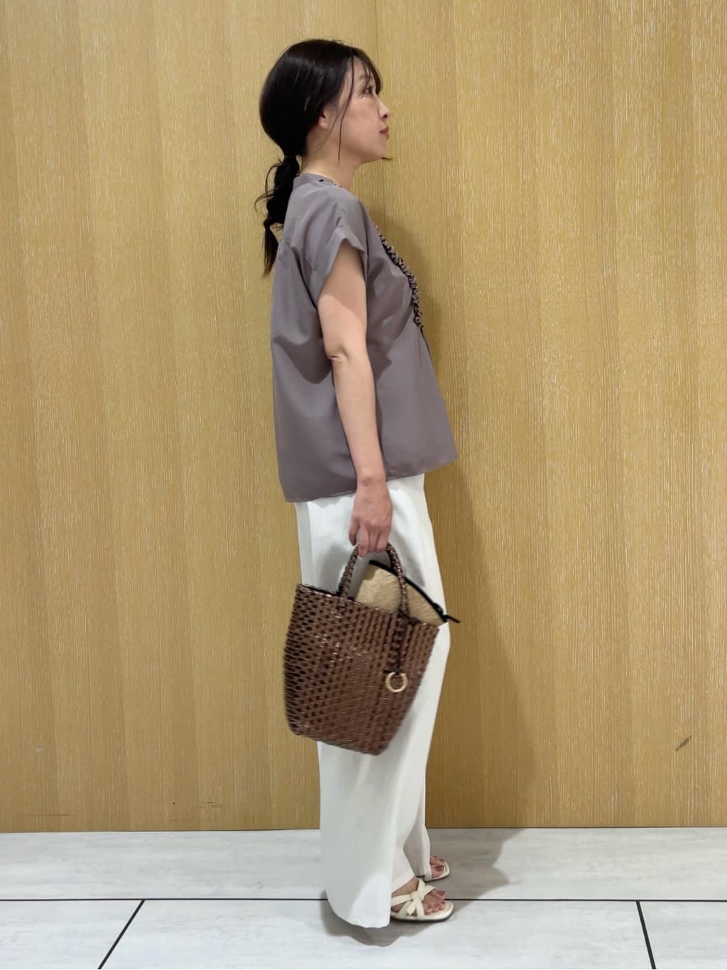 Sachinaさんの「UNTITLED｜メタリックメッシュトート」を使ったコーディネート