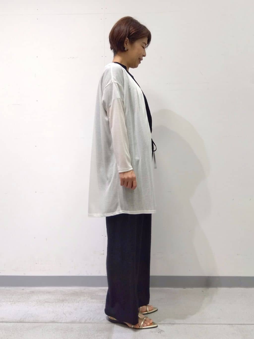 Kさんの「INDIVI｜【洗える／シアーストライプ】ロング丈着流しカーディガン」を使ったコーディネート