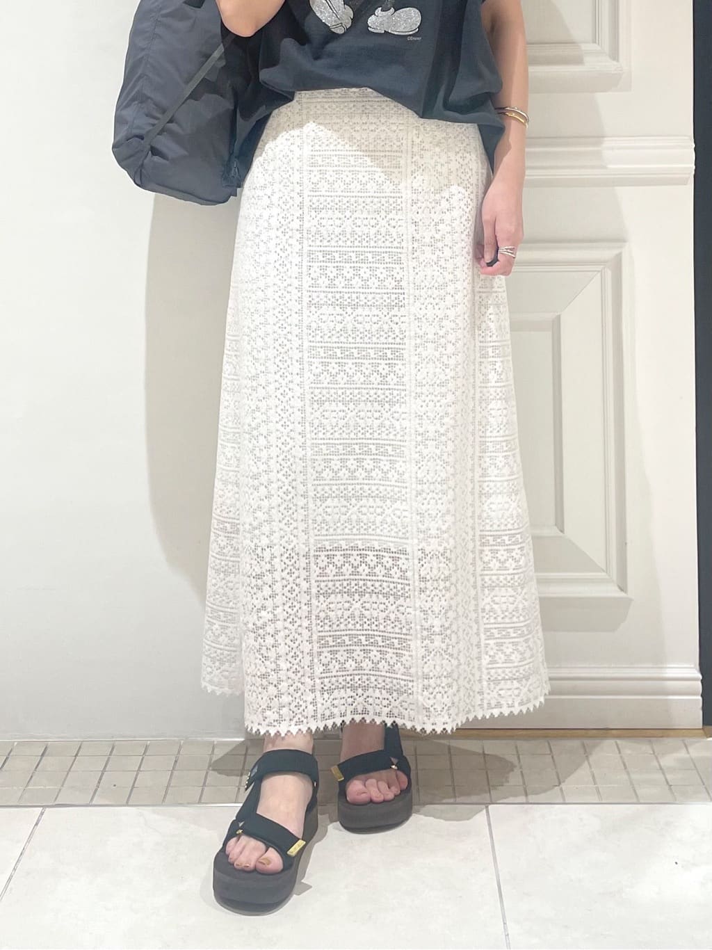 makiさんの「DRESSTERIOR｜バイカラーバングル」を使ったコーディネート