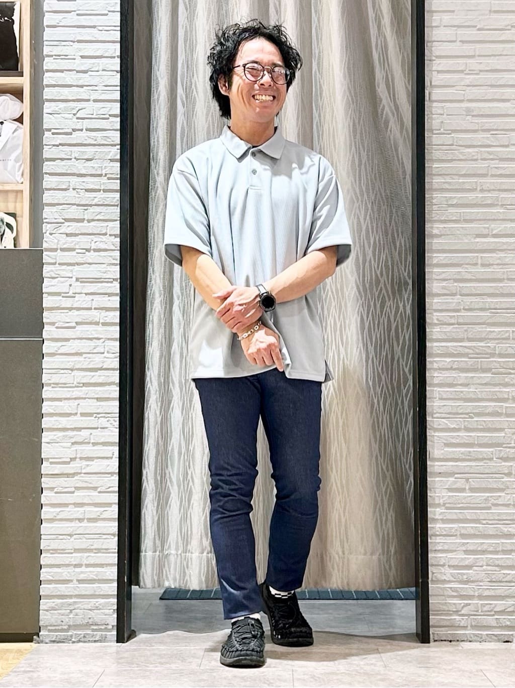 KENJI Iさんの「THE SHOP TK｜ドライタッチカノコポロシャツ 洗濯機OK」を使ったコーディネート