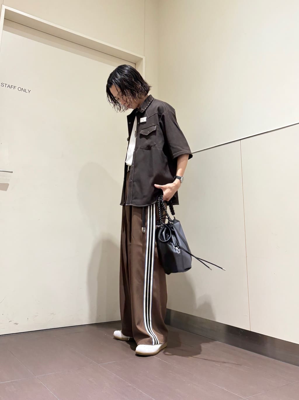 ナノシーさんの「tk.TAKEO KIKUCHI｜ラインスラックス」を使ったコーディネート