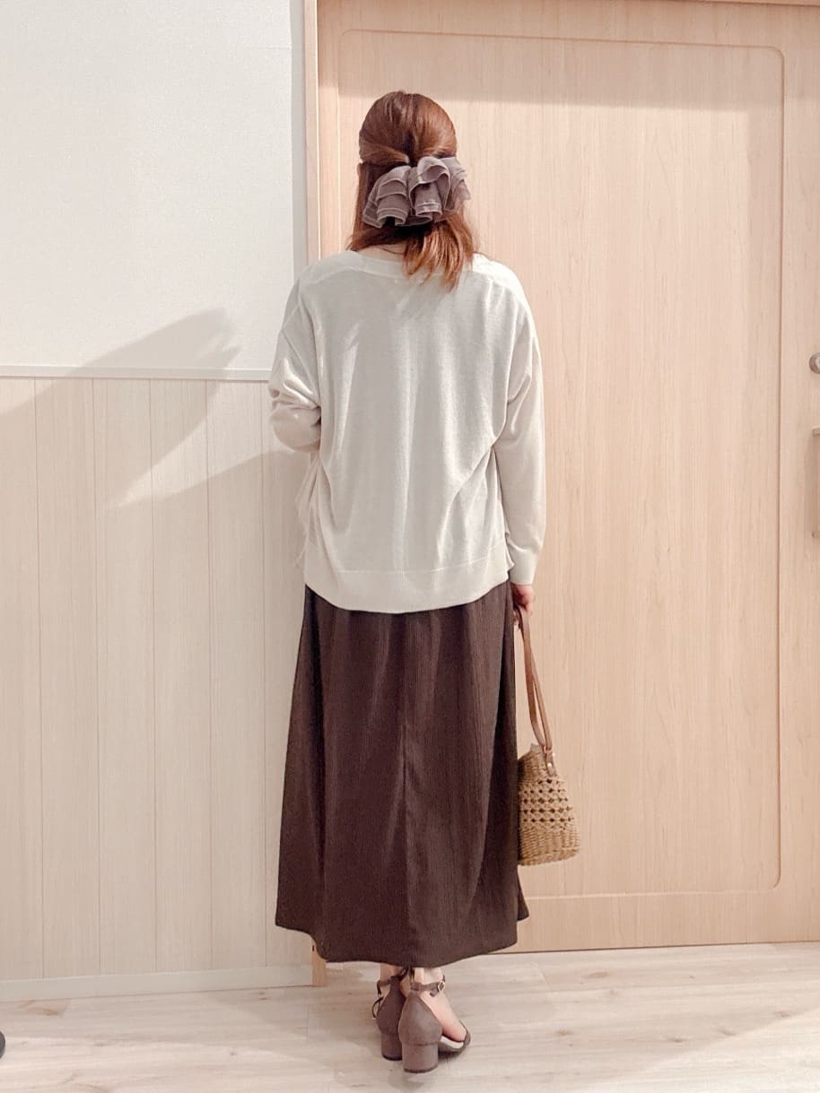 モカさんの「SHOO･LA･RUE｜【前後2WAY】さらりと大人上品に 楊柳フレンチワンピース」を使ったコーディネート