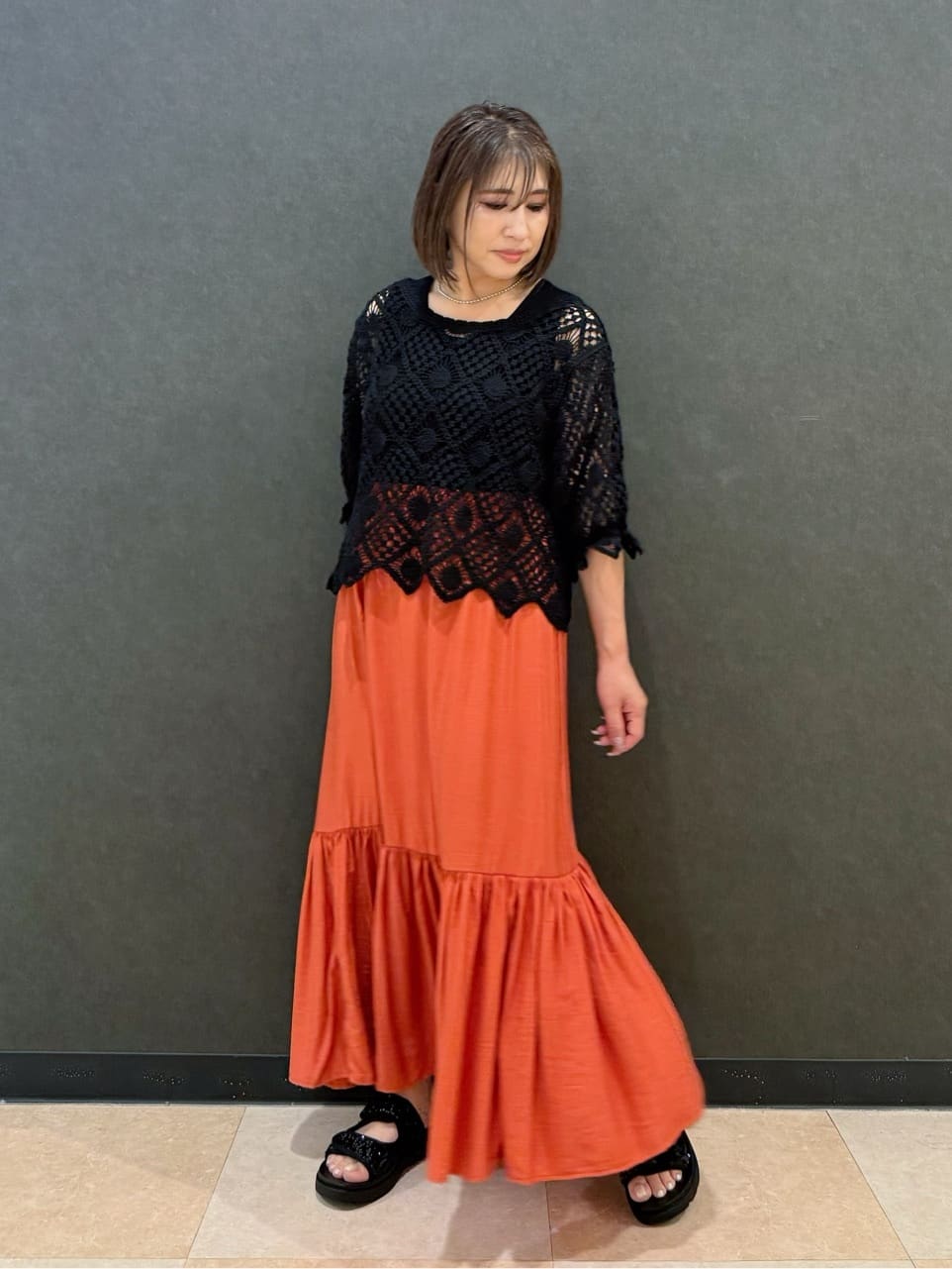 Megさんの「SHOO･LA･RUE｜麻調ティアードスカート」を使ったコーディネート