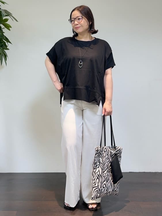 Asamiさんの「UNTITLED｜【Audrey and John Wad】ダブルシルケット天竺デザインプルオーバー」を使ったコーディネート