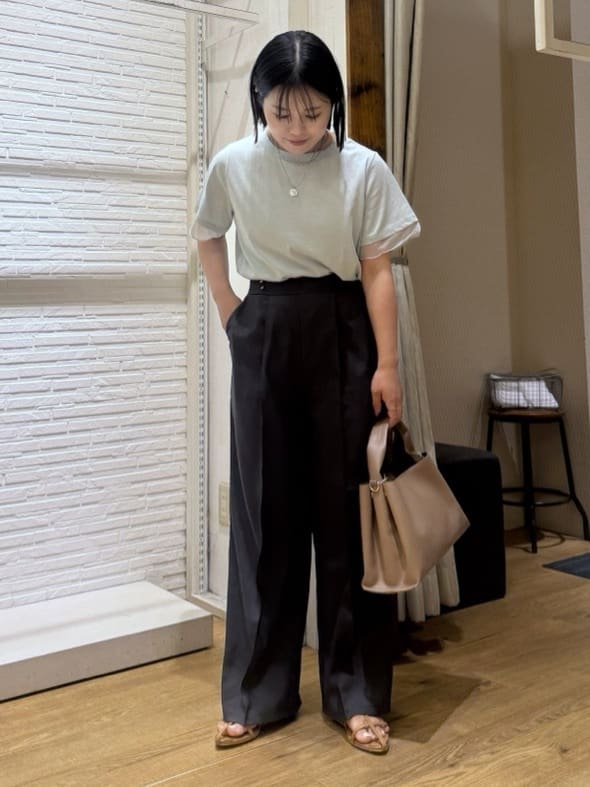 chさんの「THE SHOP TK｜麻調ピンタックワイドパンツ【洗濯機OK】」を使ったコーディネート
