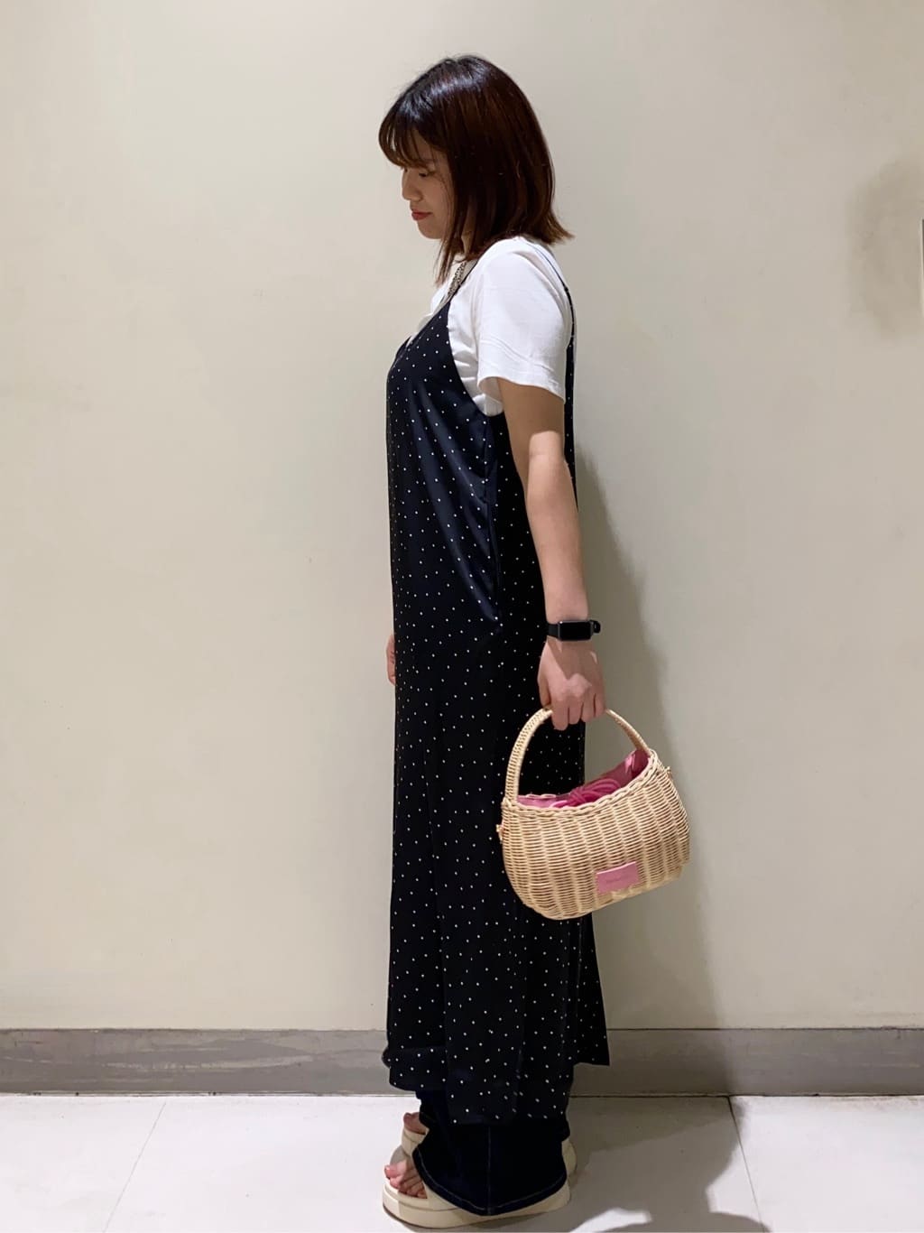 *mai*さんの「OPAQUE.CLIP｜《5色展開》ベーシックTシャツ【洗濯機洗い可／UV／接触冷感】」を使ったコーディネート