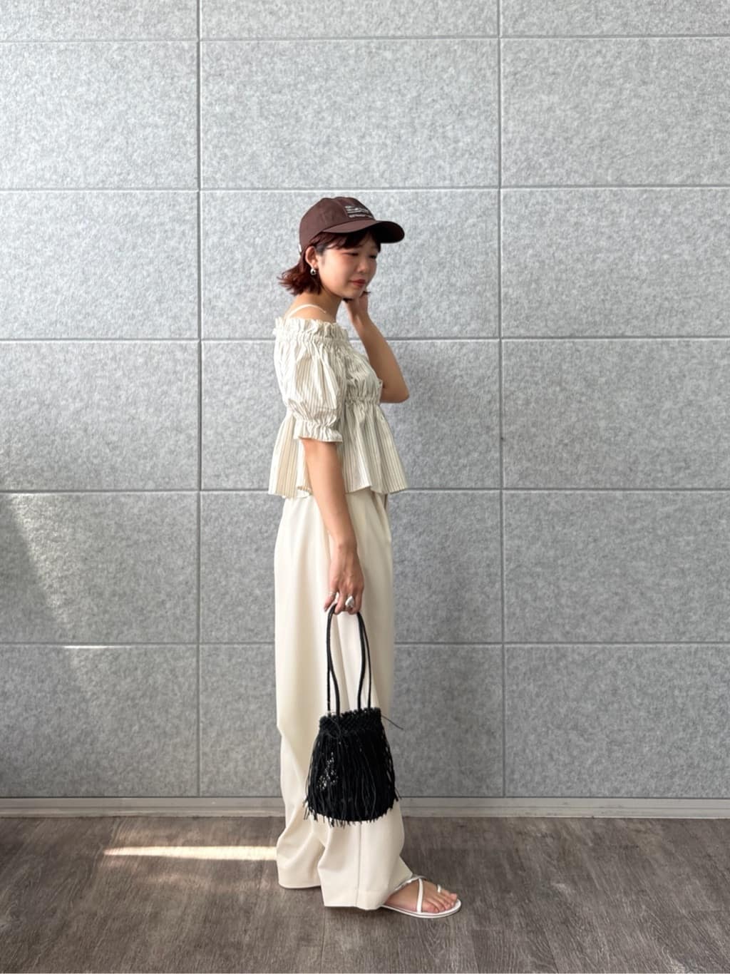 UKIさんの「INDIVI｜バッククロスモードパンツ」を使ったコーディネート
