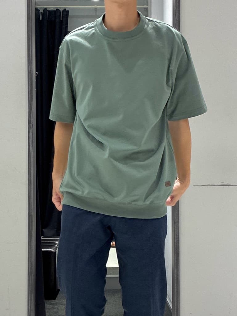 わいずみさんの「TAKEO KIKUCHI｜【抗菌防臭／5サイズ展開】ハイゲージポンチ Tシャツ」を使ったコーディネート