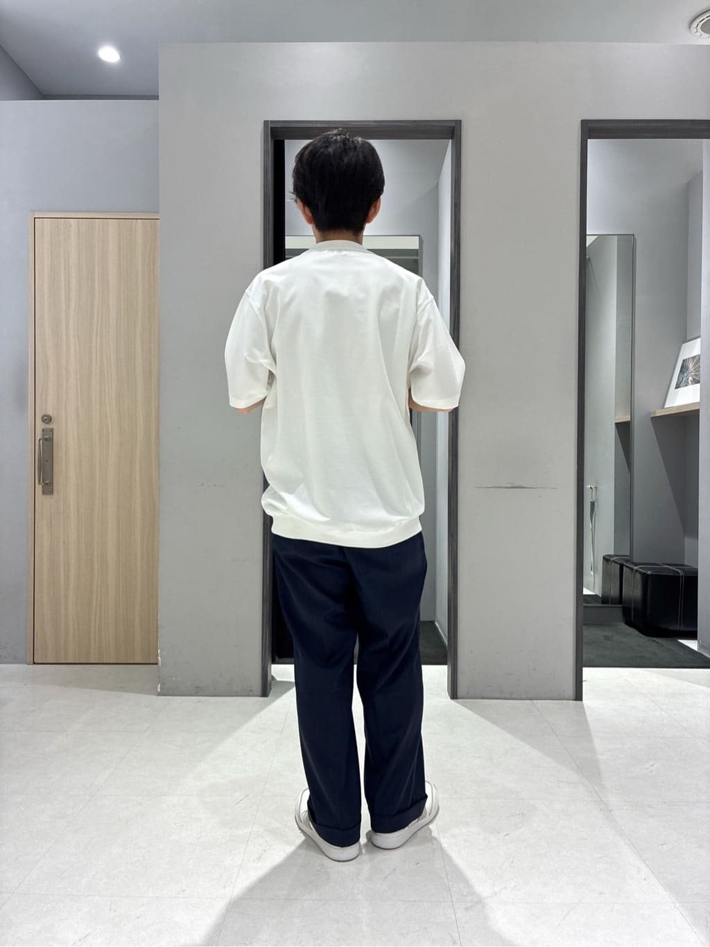 わいずみさんの「TAKEO KIKUCHI｜【抗菌防臭／5サイズ展開】ハイゲージポンチ Tシャツ」を使ったコーディネート