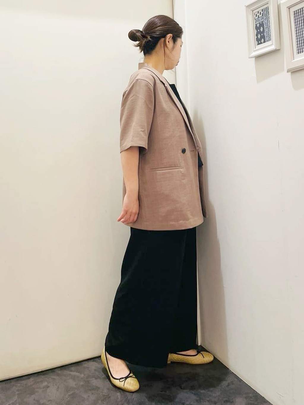 c_h_i_k_aさんの「grove｜軽やかに羽織れて、きちんと見え ハーフスリーブテーラードジャケット」を使ったコーディネート