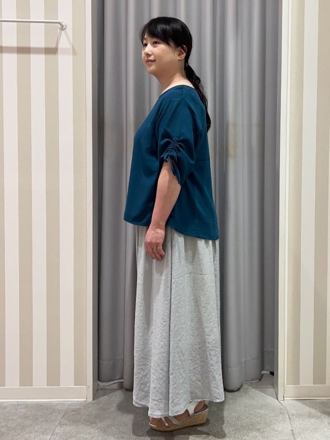 vanseさんの「SHOO･LA･RUE｜【S-LL/裏地ひんやり】エアリーで涼やか 大人のシアースカーチョ」を使ったコーディネート