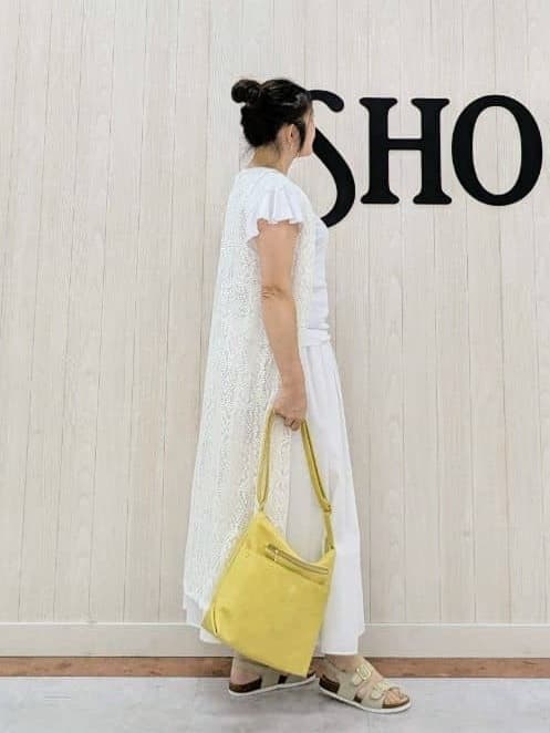 さくみぃさんの「SHOO･LA･RUE｜【汗ジミ防止/ひんやり/UV】フリルスリーブTシャツ」を使ったコーディネート