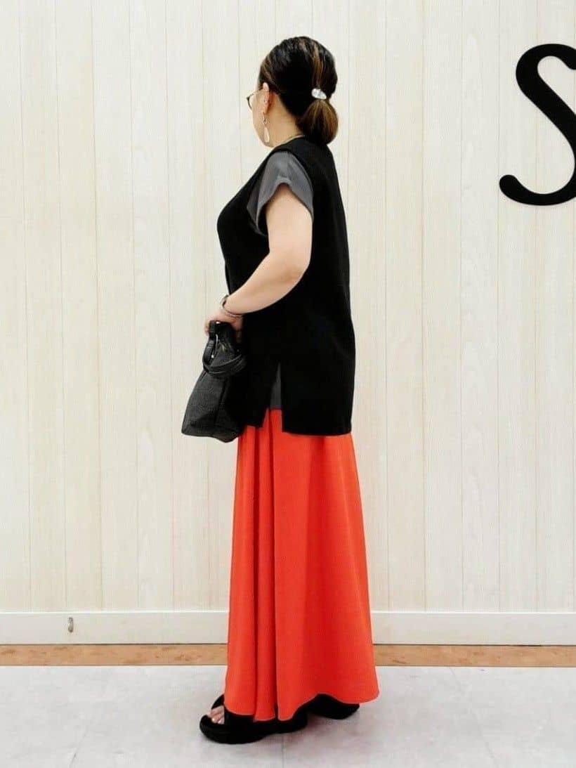 nanahachiさんの「SHOO･LA･RUE｜【S-LL】夏のレイヤードコーデに さらりと着られるメッシュジレ」を使ったコーディネート
