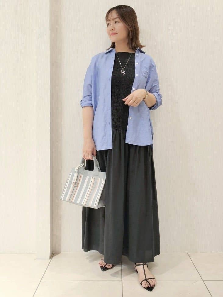 naokoさんの「UNTITLED｜【手洗い可】マルチストライプニットバッグ」を使ったコーディネート