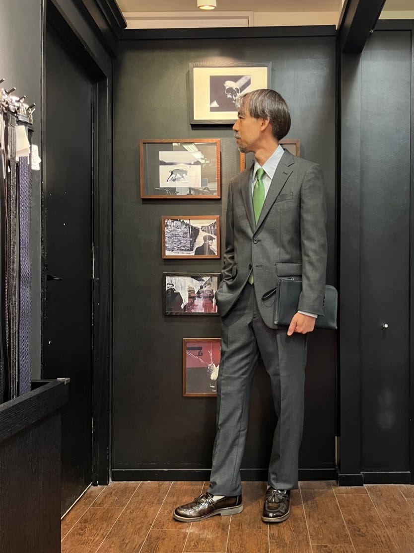KDDさんの「TAKEO KIKUCHI｜【Made in JAPAN】ドビーストライプ ドレス シャツ」を使ったコーディネート