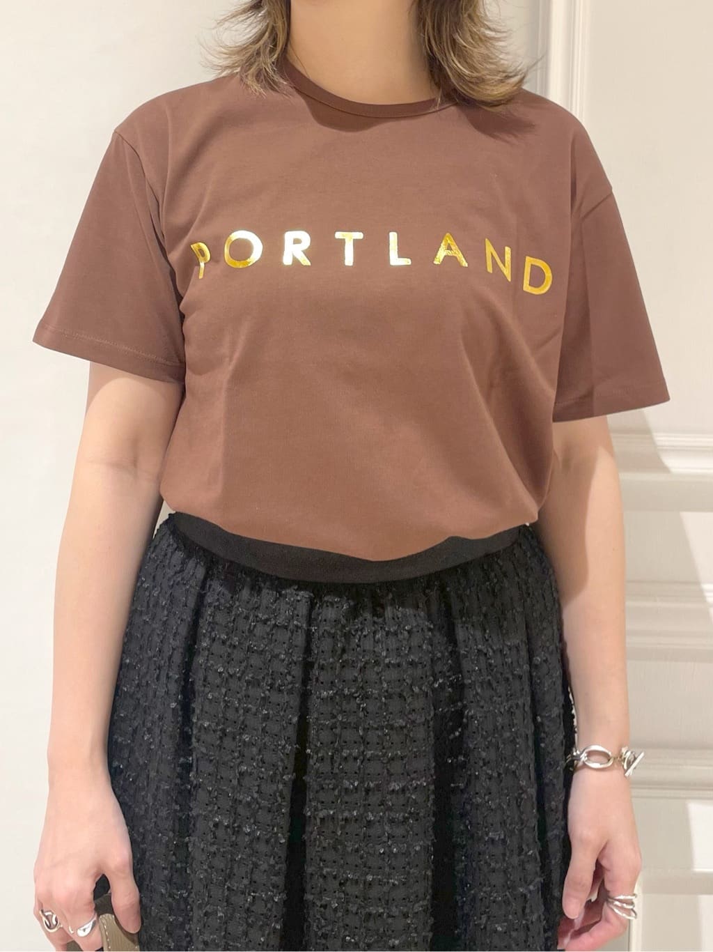 makiさんの「DRESSTERIOR｜◆20／1シルケット風天竺Tシャツ」を使ったコーディネート