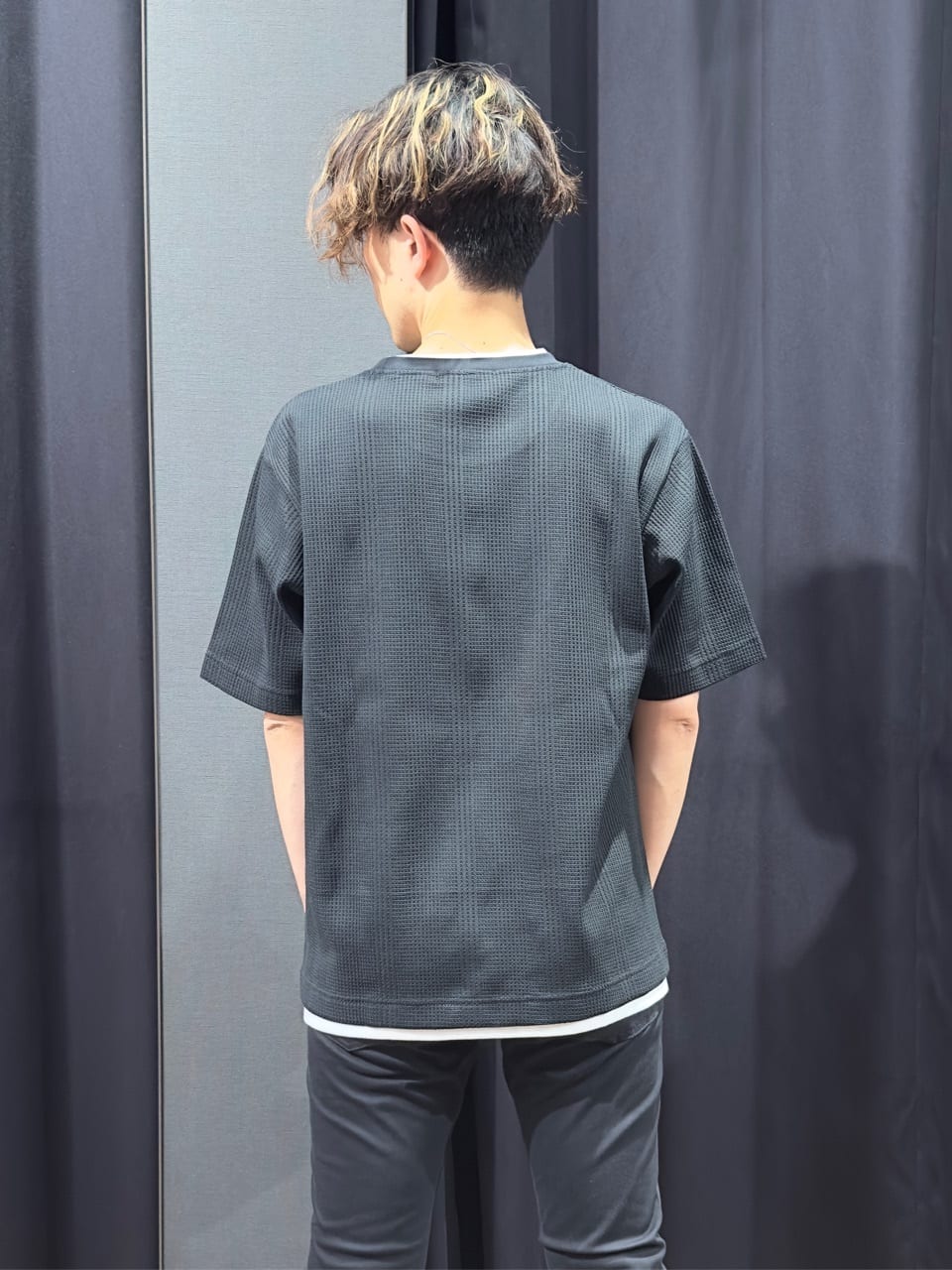 tomoyaさんの「THE SHOP TK｜ランダムワッフル半袖Tシャツ 【洗濯機ＯＫ】」を使ったコーディネート