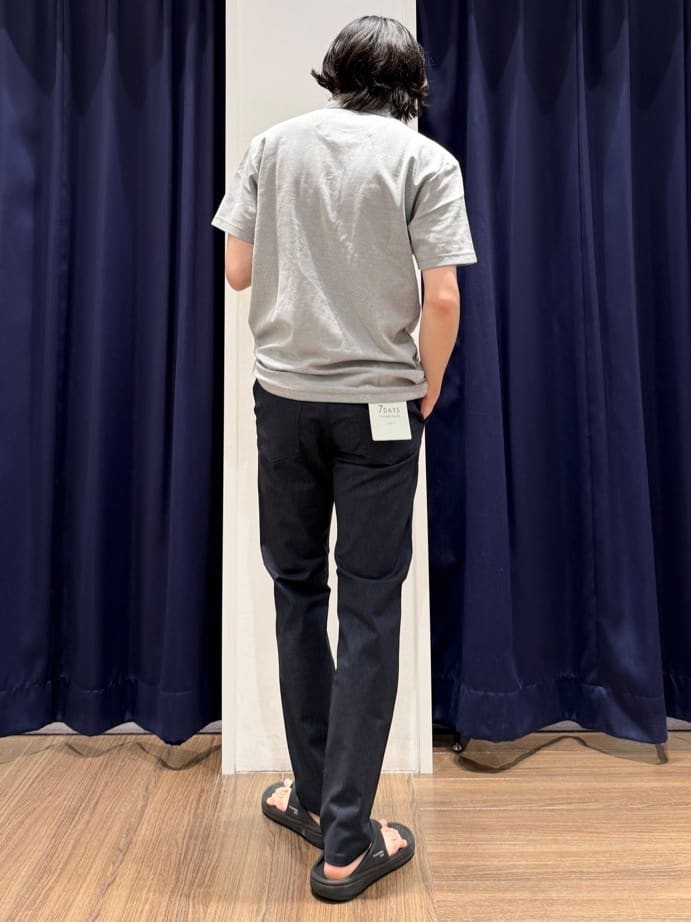 Tightさんの「THE SHOP TK｜【オールシーズン穿ける！】7DAYSストレッチへリンボンパンツ　ON&hArr;OFF兼用」を使ったコーディネート