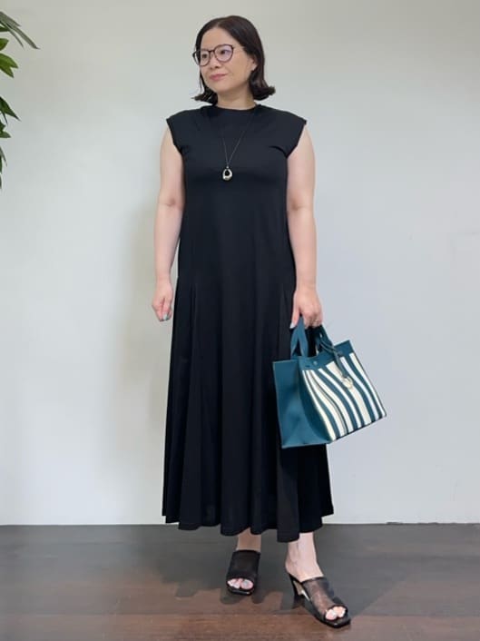 Asamiさんの「UNTITLED｜【Audrey and John Wad】ダブルシルケット天竺ワンピース」を使ったコーディネート
