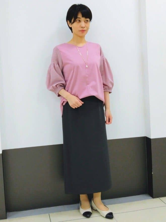 GMさんの「Reflect｜◆【スカートにもパンツにも合わせやすい】キレイめTブラウス」を使ったコーディネート