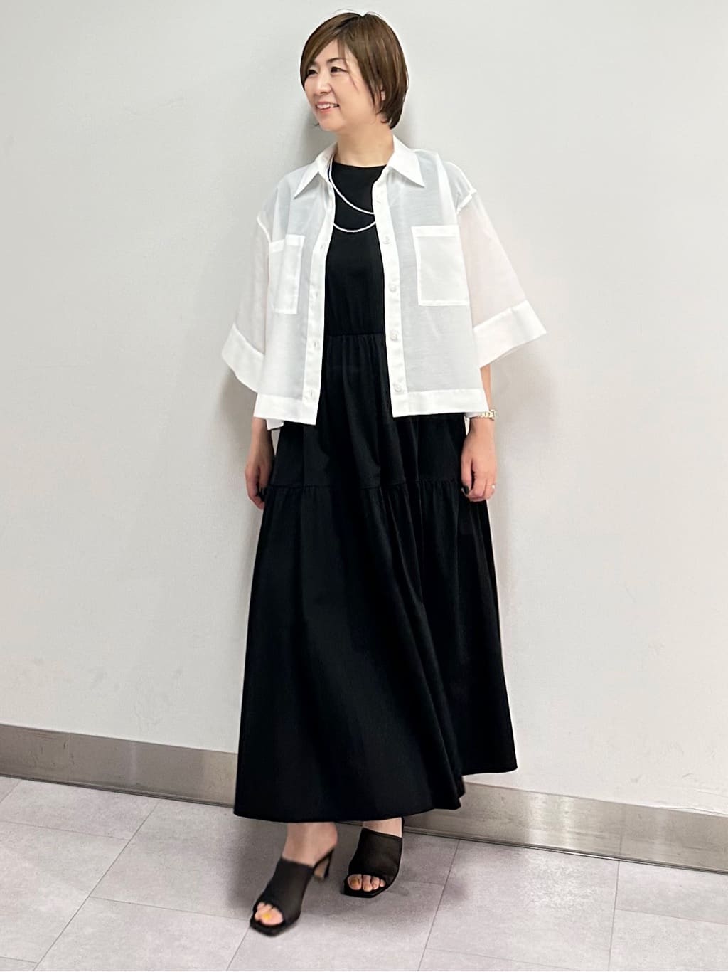 みなこさんの「UNTITLED｜【ティアード/洗える】コットンロングワンピース」を使ったコーディネート