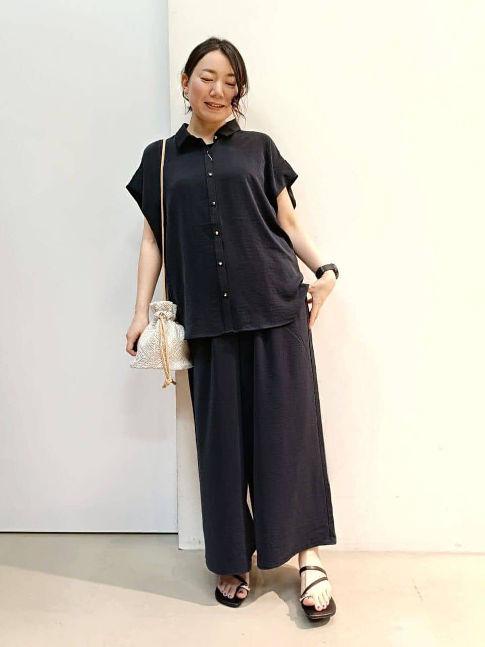 あんさんの「THE SHOP TK｜コットンライクブラウス【接触冷感/洗濯機OK/UV/セットアップ可】」を使ったコーディネート