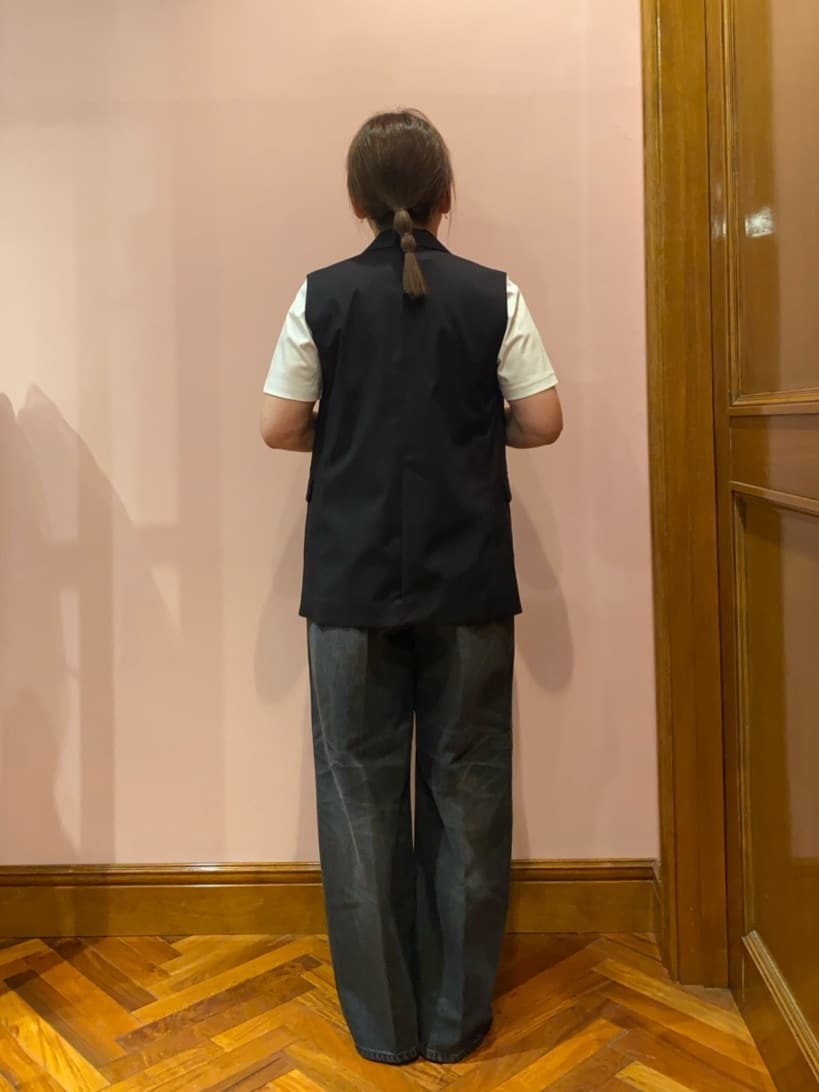 isoishiさんの「DRESSTERIOR｜ヴィンテージ加工ワイドデニムパンツ」を使ったコーディネート