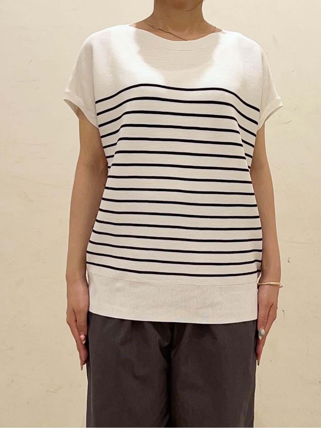 かのさんの「THE SHOP TK｜【6色展開】さらさらフレンチニット【毛玉になりにくい/洗濯機OK】」を使ったコーディネート