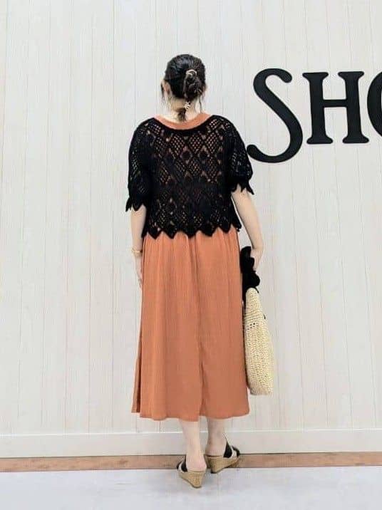 さくみぃさんの「SHOO･LA･RUE｜【2WAY】大人のほんのり甘いスタイルに クロシェレースカーディガン」を使ったコーディネート