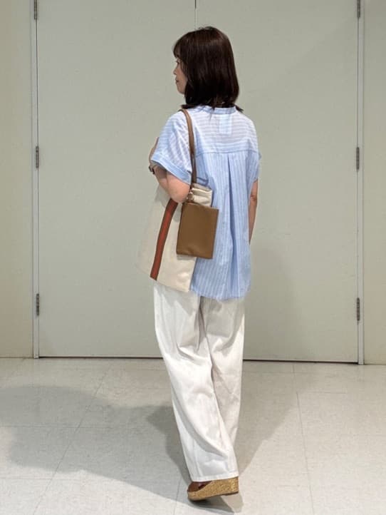makiさんの「UNTITLED｜【洗える/スキッパー】フレンチスリーブシアーブラウス」を使ったコーディネート