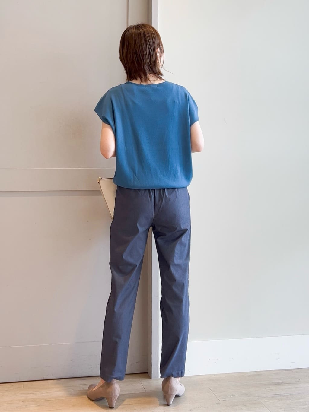 yamakoさんの「grove｜【冷感】サマーハイパーストレッチテーパードパンツ」を使ったコーディネート